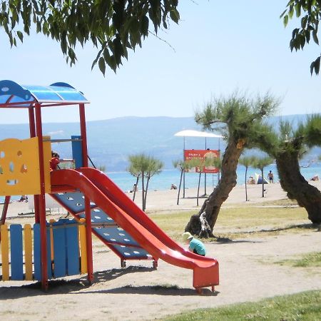 Apartment Lana Omiš Екстериор снимка