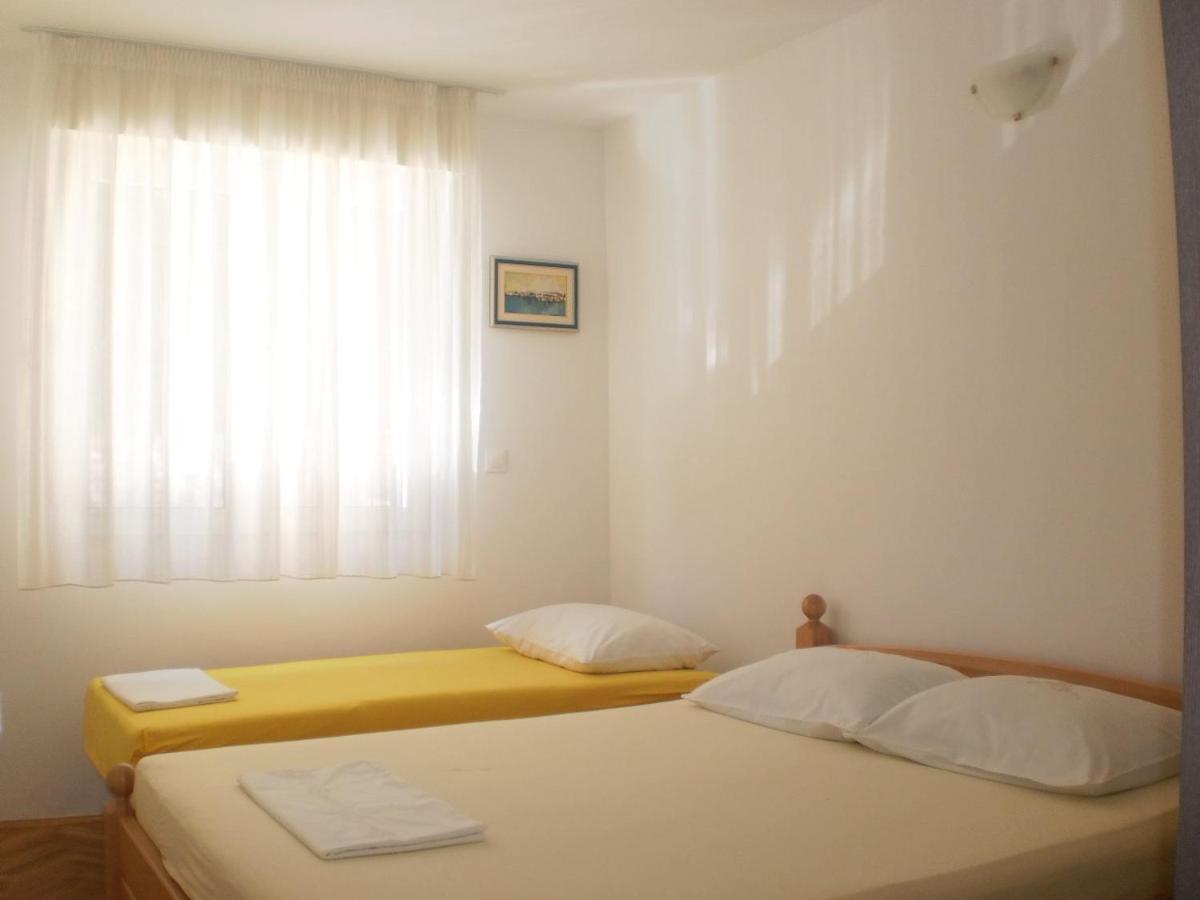 Apartment Lana Omiš Екстериор снимка
