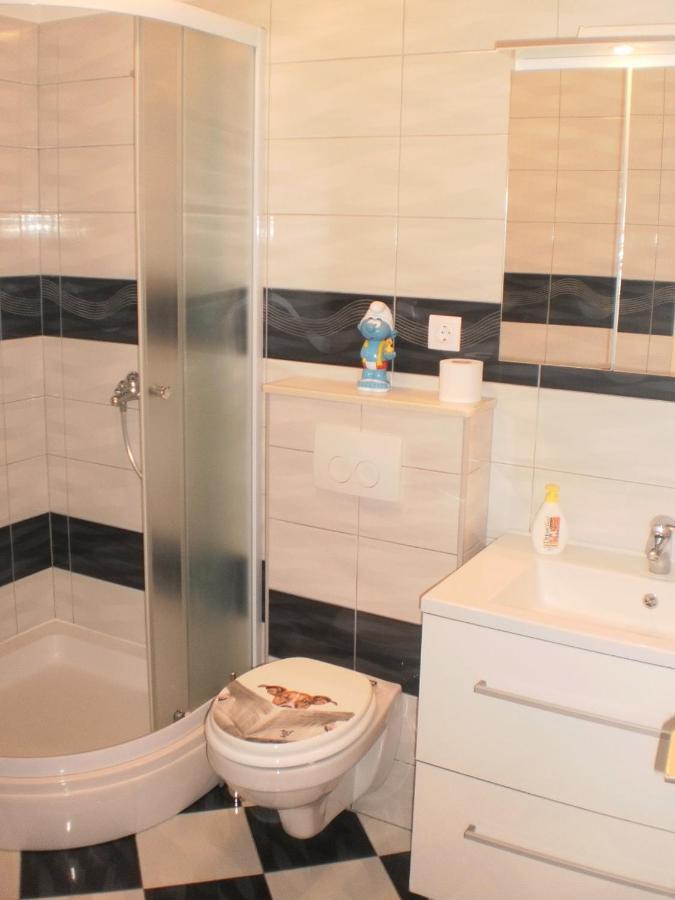 Apartment Lana Omiš Екстериор снимка