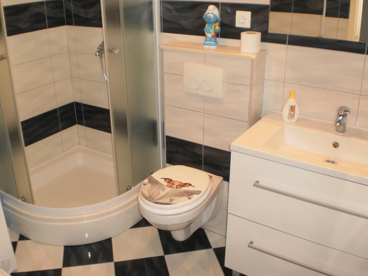 Apartment Lana Omiš Екстериор снимка